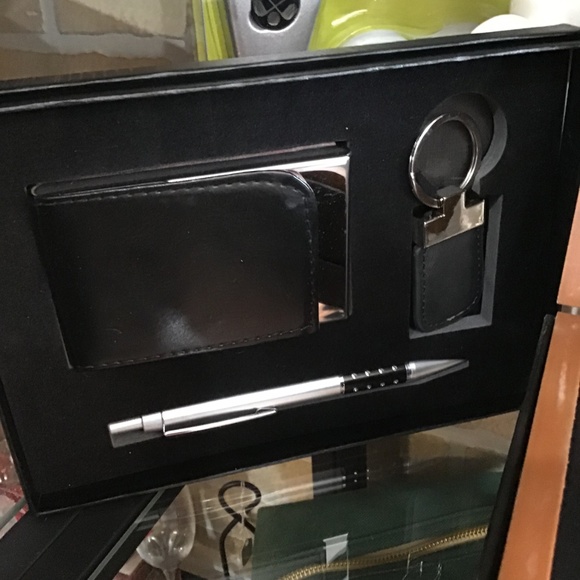 Men's Gift Set Silver/Black - Picture 2 of 4